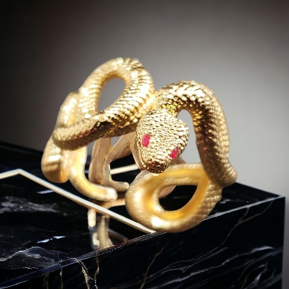 Coiled Snake Ruby Crystal Eyes Ring Adjustable - Picture 3 of 4